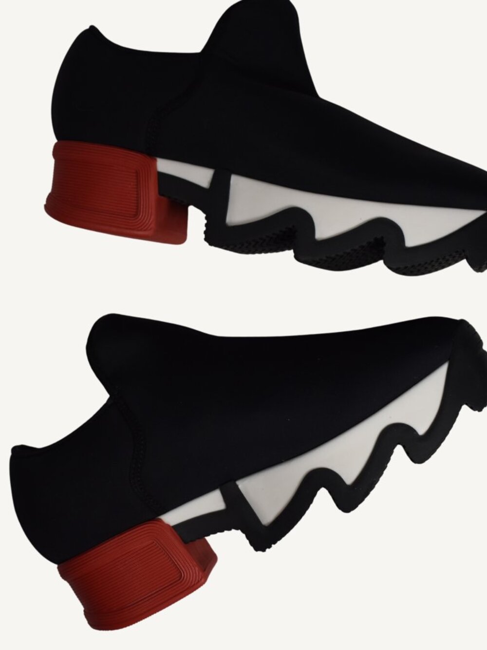 iRi WES Black Red Neoprene Sneakers Wavy Sole Avant Garde 5.5